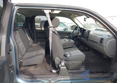 2011 Chevrolet Silverado 1500 Ls z USA, uszkodzony, nr VIN 1GCRCREA3BZ296330